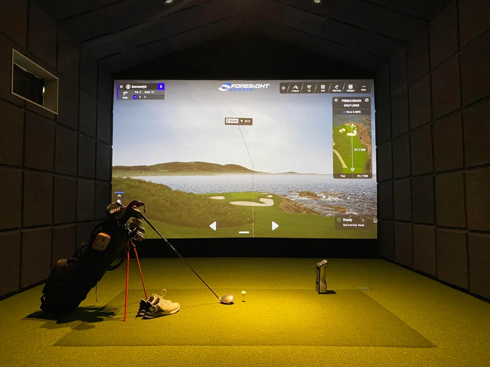 Golf Simulator Room Ideas 8